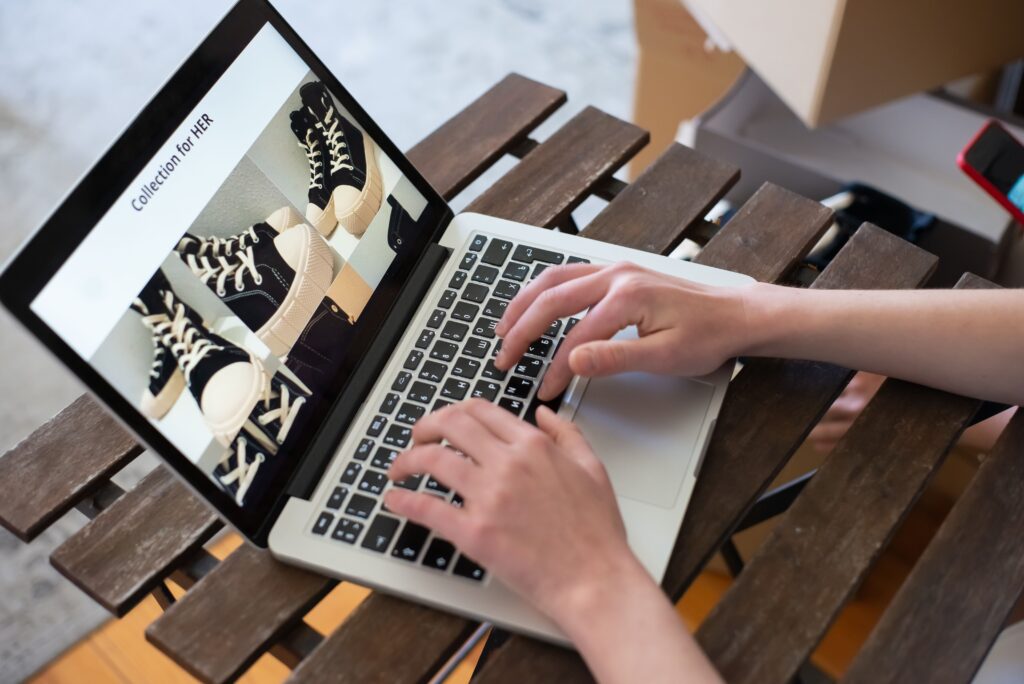 E-Commerce for Beginners: How to Build Your First Online Storethis practical guide to choosing products, building an online store, payments, shipping, marketing, and growth.