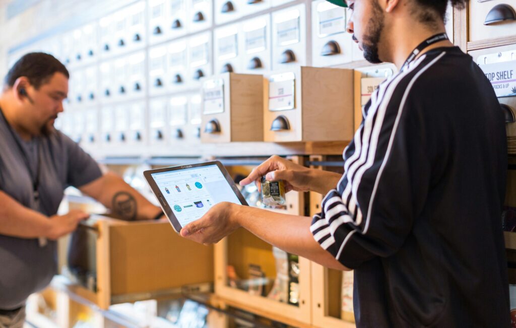 Best Inventory Management Software: Features, Benefits & Buying Guide