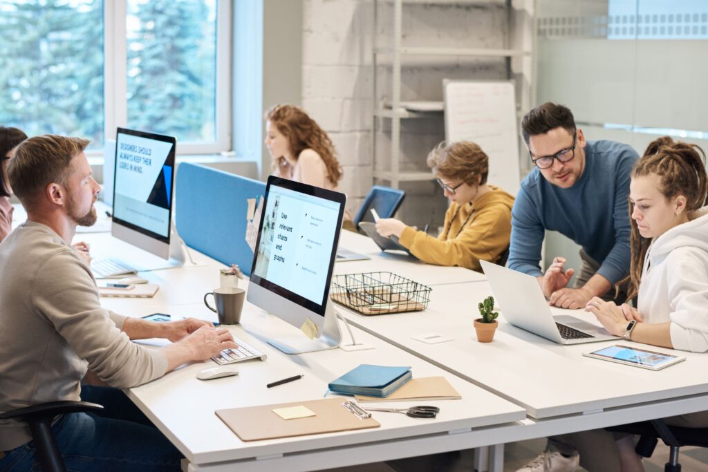 How Technology Can Help Small Businesses Compete and Grow
