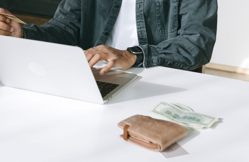 How to Start an Online Business With Little Money in 2026