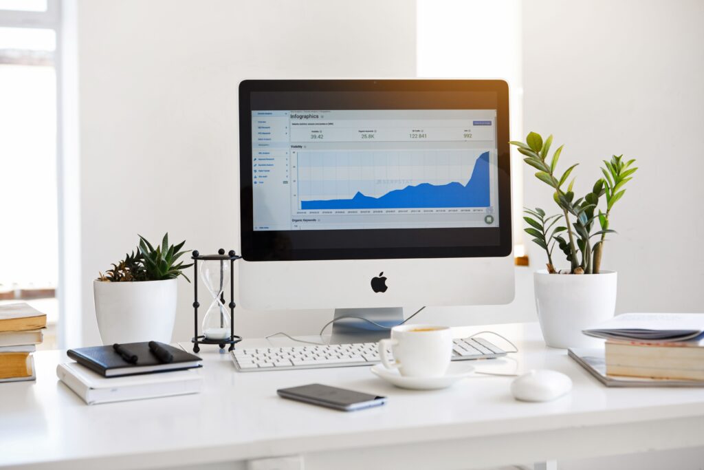 Best Website Analytics Tools for Tracking Traffic and Improving Performance